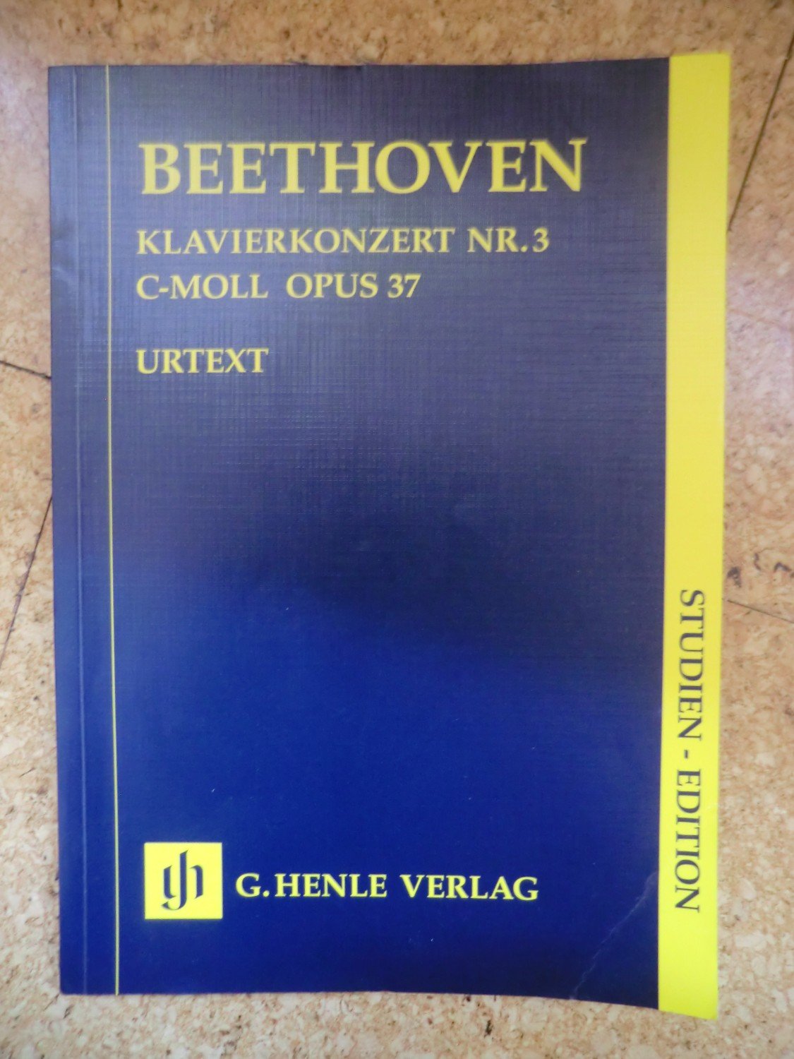 BEETHOVEN/ WERKE：KLAVIERKONZERTE Ⅲ HENLE Beethoven: Piano Concerto No. 3 in C Minor, Op. 37 – Ficks Music